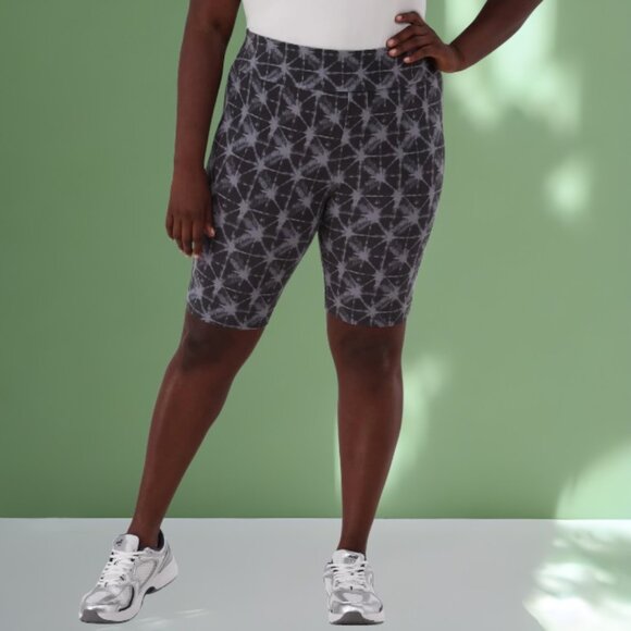 Terra & Sky Women’s Plus Biker Shorts Inseam 9" Shibori Gray Soot Size 4X - Picture 1 of 9